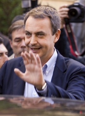 Španělský premiér José Luis Rodríguez Zapatero může slavit. Španělský premiér José Luis Rodríguez Zapatero může slavit.