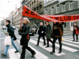 Ženské organizace žádají zpět dům v centru Prahy.