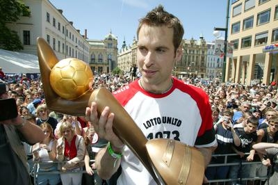 Držitel Zlatého míče 2004/05 Petr Čech