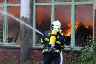 Požár v areálu Svitu ve Zlíně