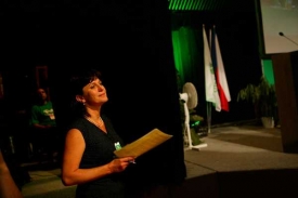 Poslankyně Olga Zubov&aacute; ček&aacute; na svůj projev.
